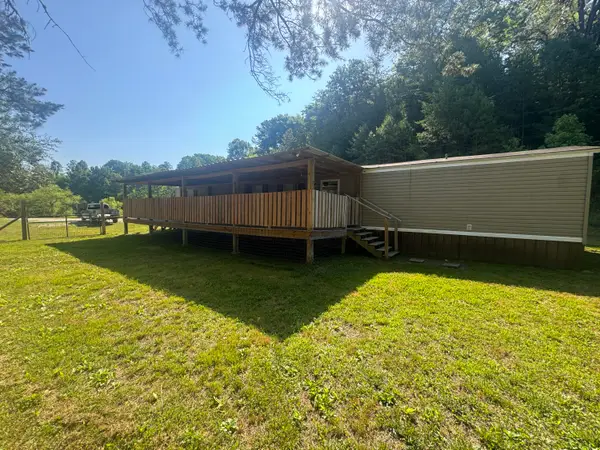 2796 Highway 89, McKee, KY 40447