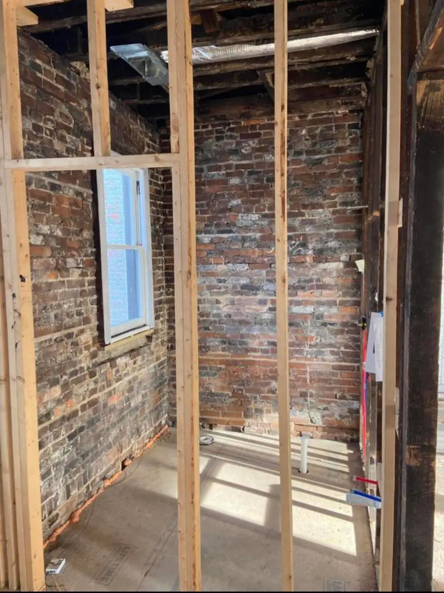 579 W Short Street, Lexington, KY 40507 - #2