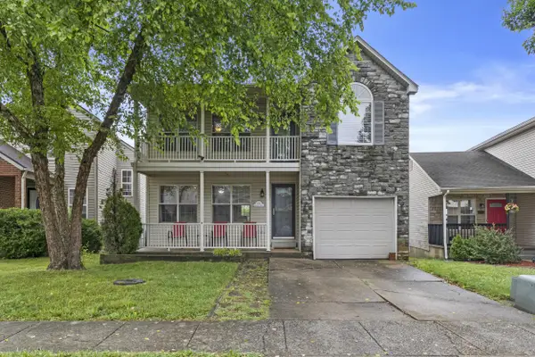 673 Smugglers Notch Drive, Lexington, KY 40509