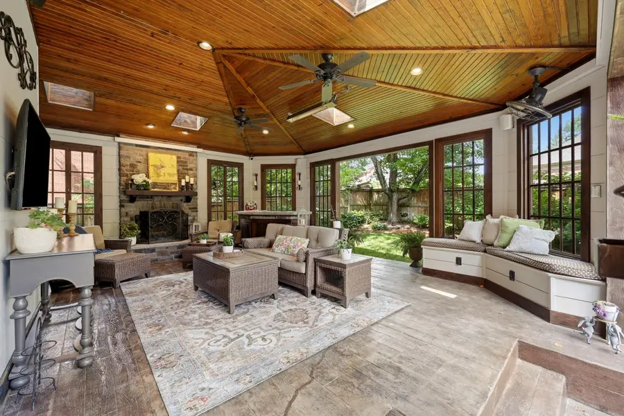 2168 Broadhead Place, Lexington, KY 40515 - #2