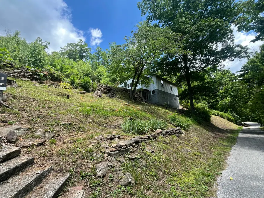 14641 Highway 522, Cumberland, KY 40823 - #3