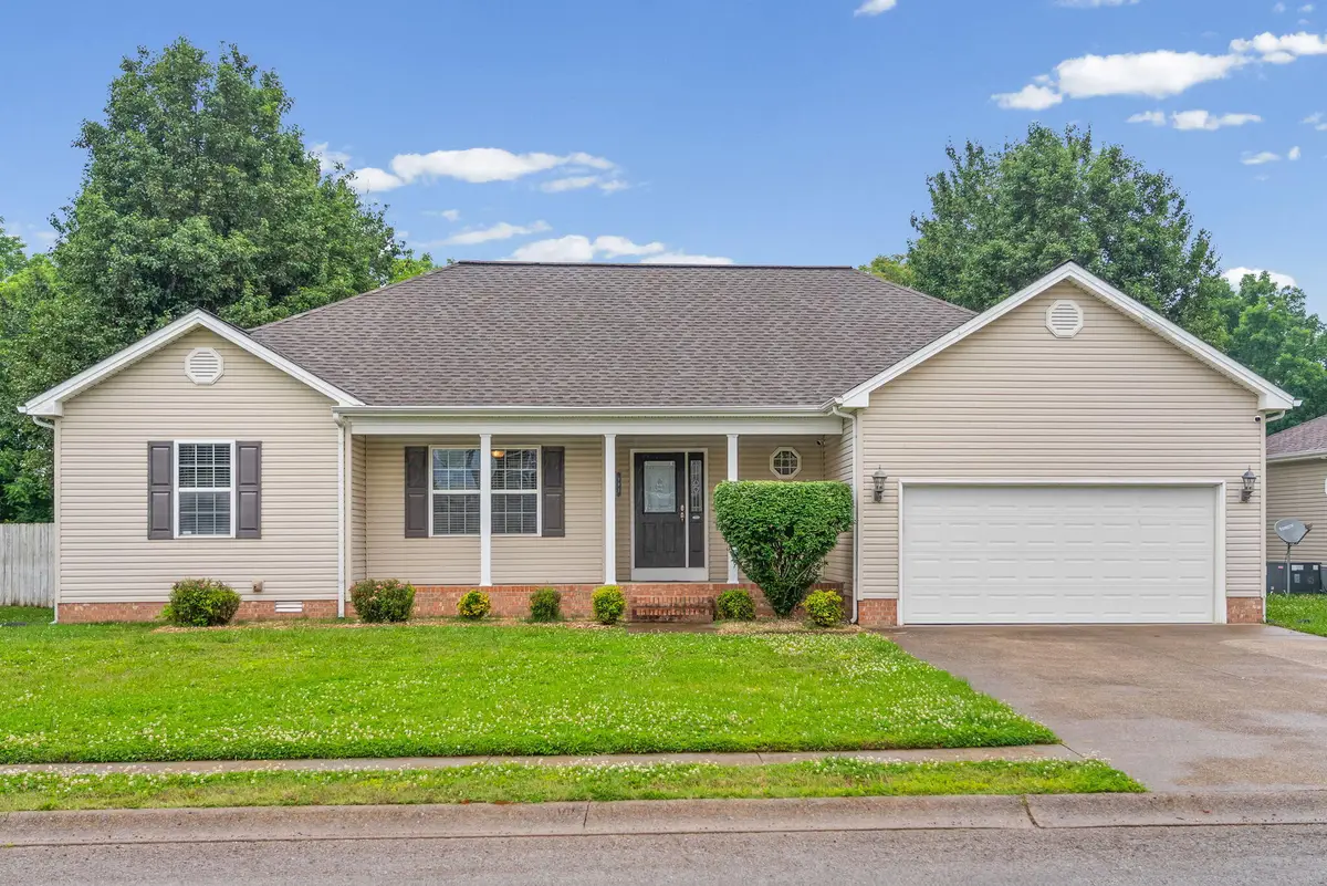 991 Wing Tip Circle, Hopkinsville, KY 42240 - #1
