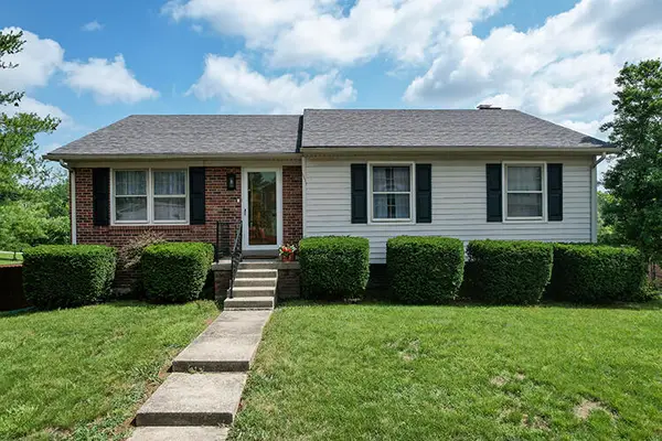3700 Forest Green Drive, Lexington, KY 40517