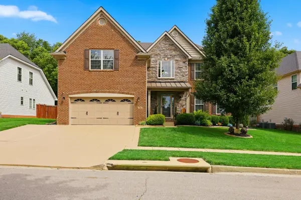 121 Waterside Drive, Georgetown, KY 40324