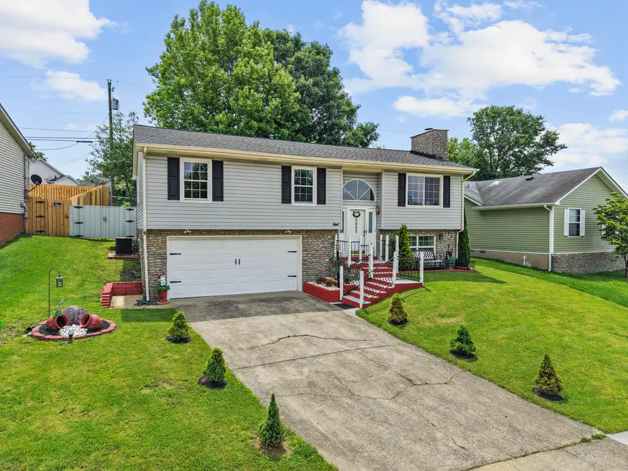 3852 Belleau Wood Drive, Lexington, KY 40517 - #3
