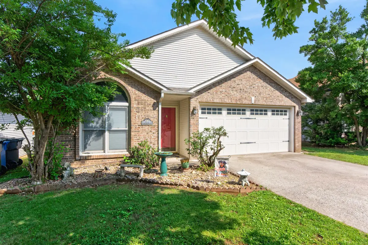 217 Woodbrook Place, Lexington, KY 40511 - #1