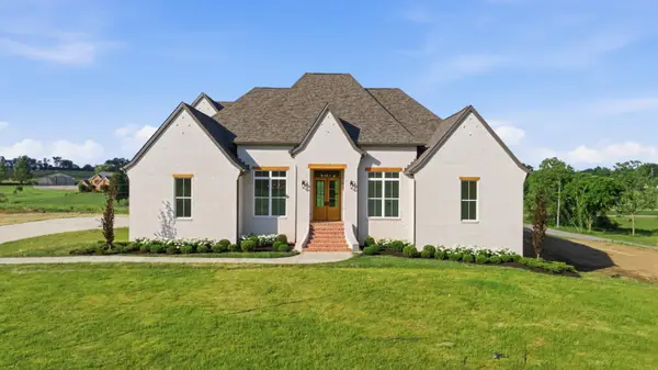 1200 Craig Crossing, Winchester, KY 40391