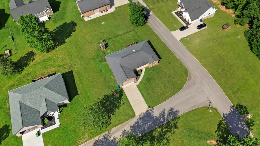 10 E Barrington Drive, Somerset, KY 42503 - #3