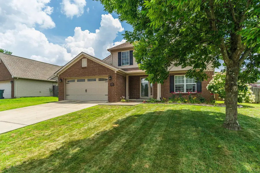 142 Irving Lane, Georgetown, KY 40324 - #2