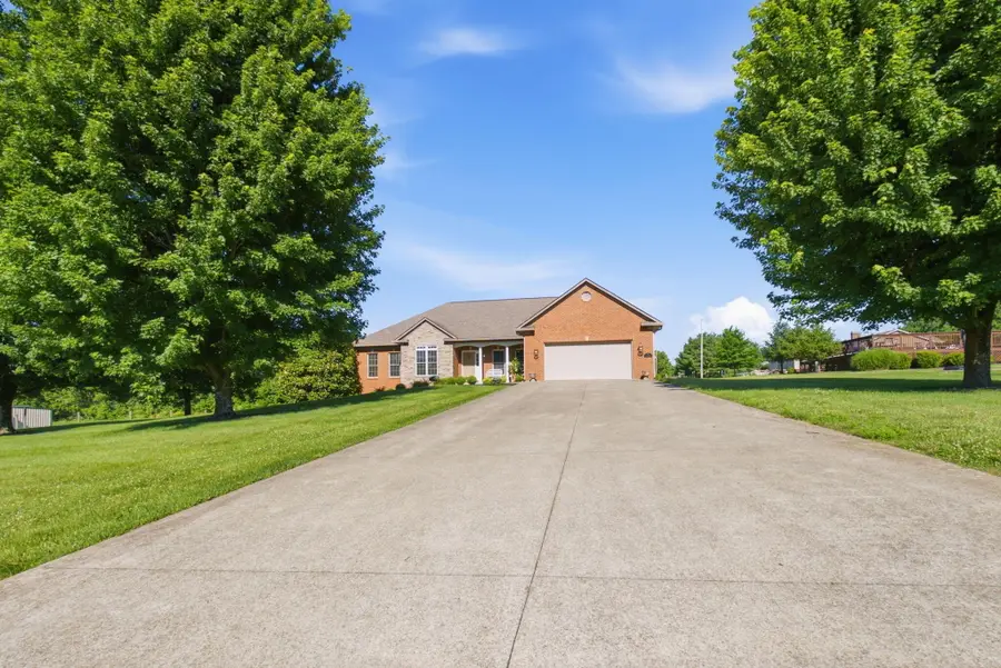 70 Midden Lane, Cynthiana, KY 41031 - #2