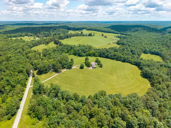 5334 Kentucky 896, Parkers Lake, KY 42634
