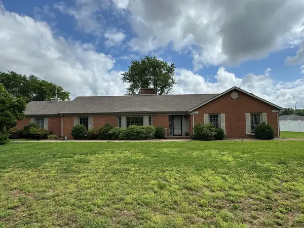 204 Ridgehill Drive, Hopkinsville, KY 42240