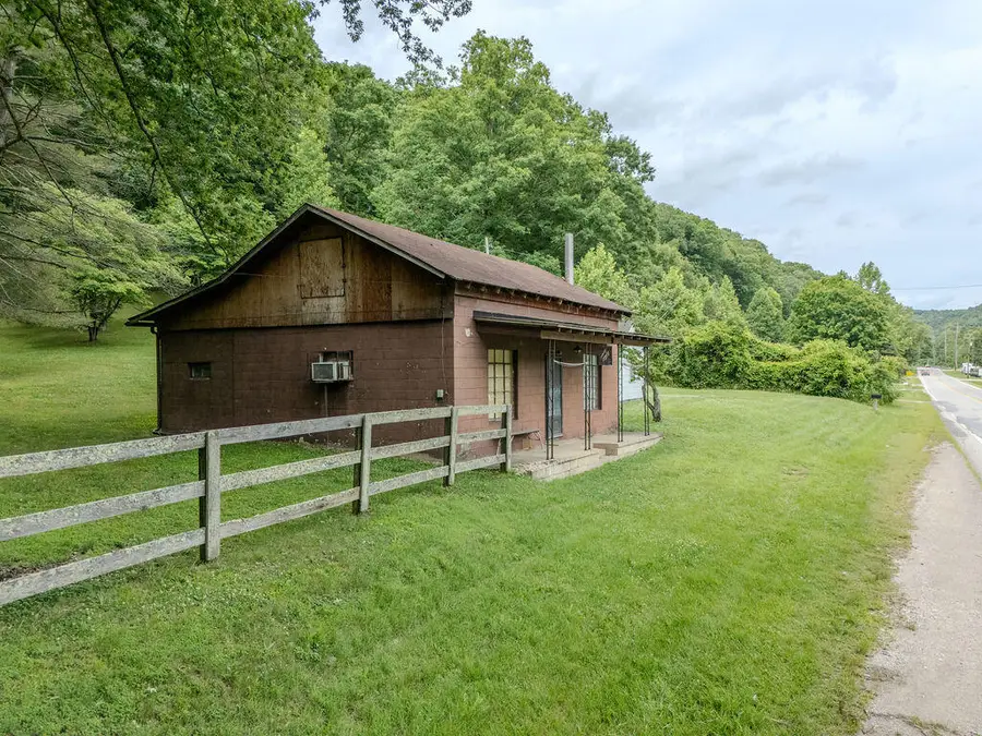 3570 State Highway 60 East, Morehead, KY 40351 - #3