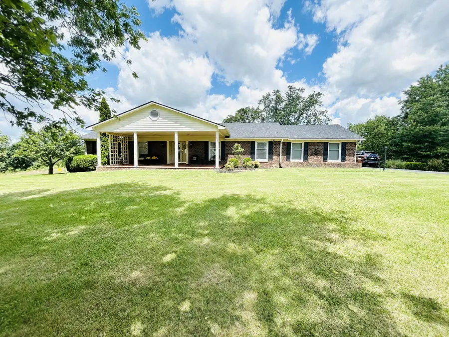 219 Adams Lane, Harrodsburg, KY 40330 - #2