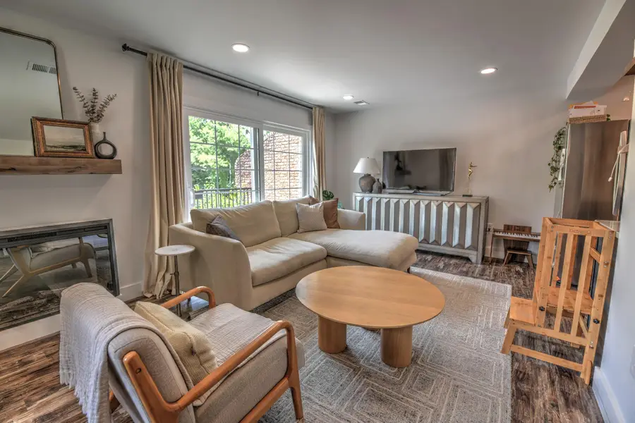 3597 Laredo Drive, Lexington, KY 40517 - #2