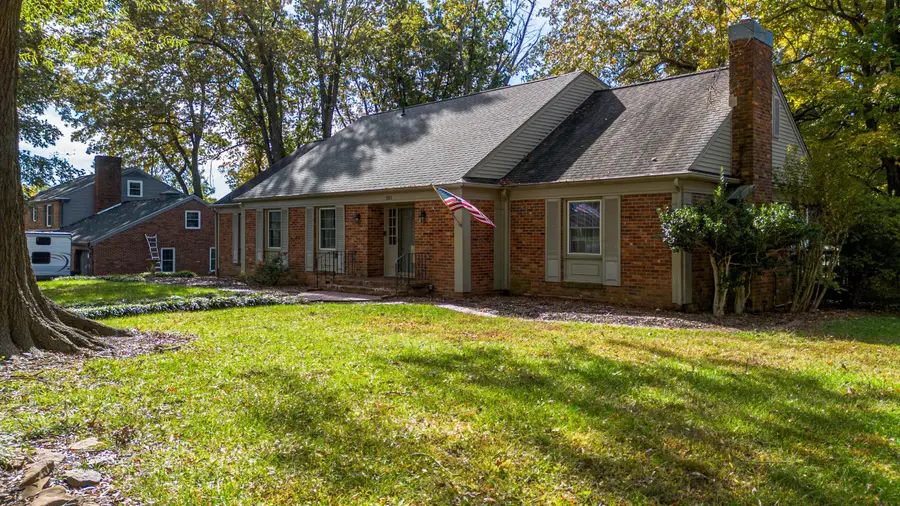 201 Maxfield Drive, Paducah, KY 42001 - #3
