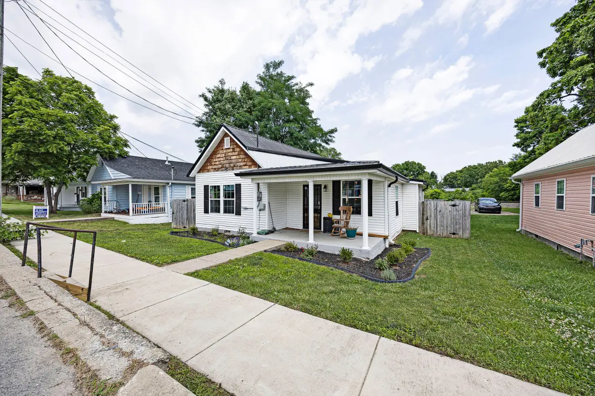 323 E Office Street, Harrodsburg, KY 40330 - #1