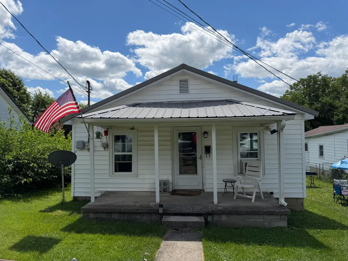 323 W Kentucky Avenue, Richmond, KY 40475 - #1