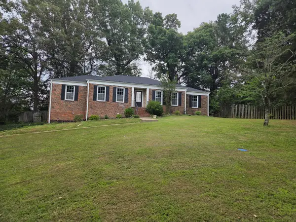 130 Rue Thierry Drive, Paducah, KY 42001