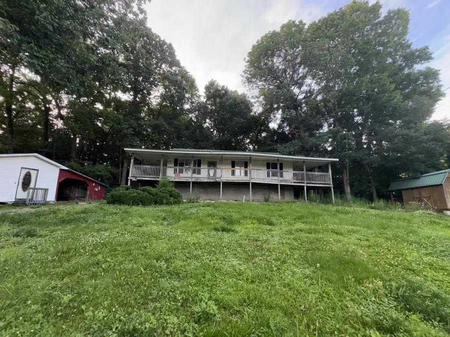 154 Gray Buck Dr, Mount Vernon, KY 40456 - #3