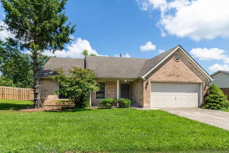 345 Chestnut Lane, Versailles, KY 40383 - #2