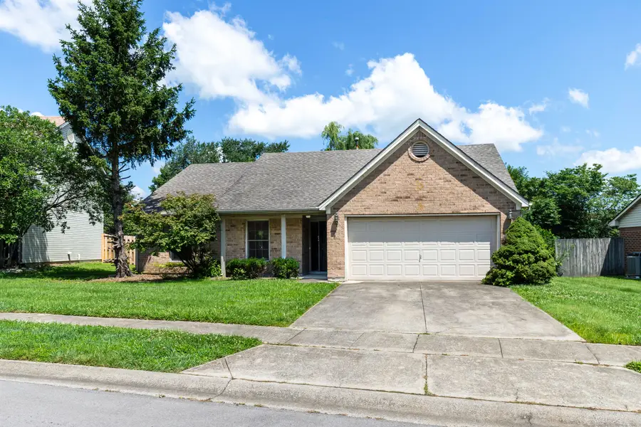 345 Chestnut Lane, Versailles, KY 40383 - #3
