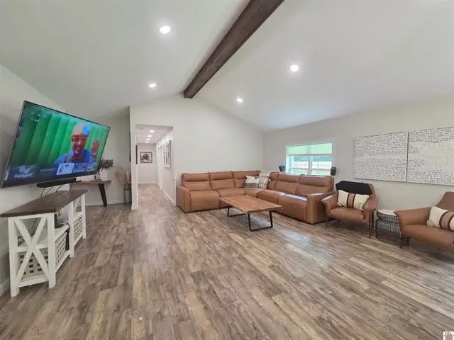 105 Hancock Lane, Benton, KY 42025 - #2
