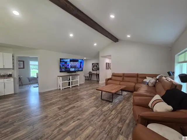 105 Hancock Lane, Benton, KY 42025 - #3