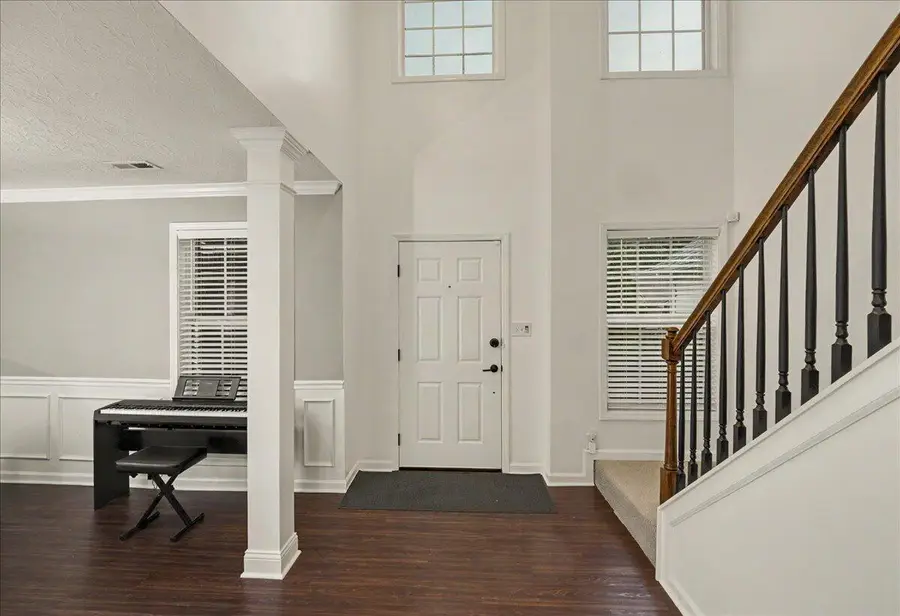 3732 Mossbridge Way, Lexington, KY 40514 - #2