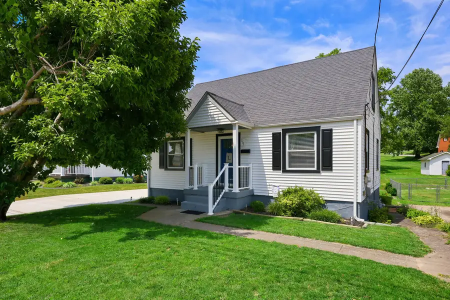 319 W High Street, Springfield, KY 40069 - #2