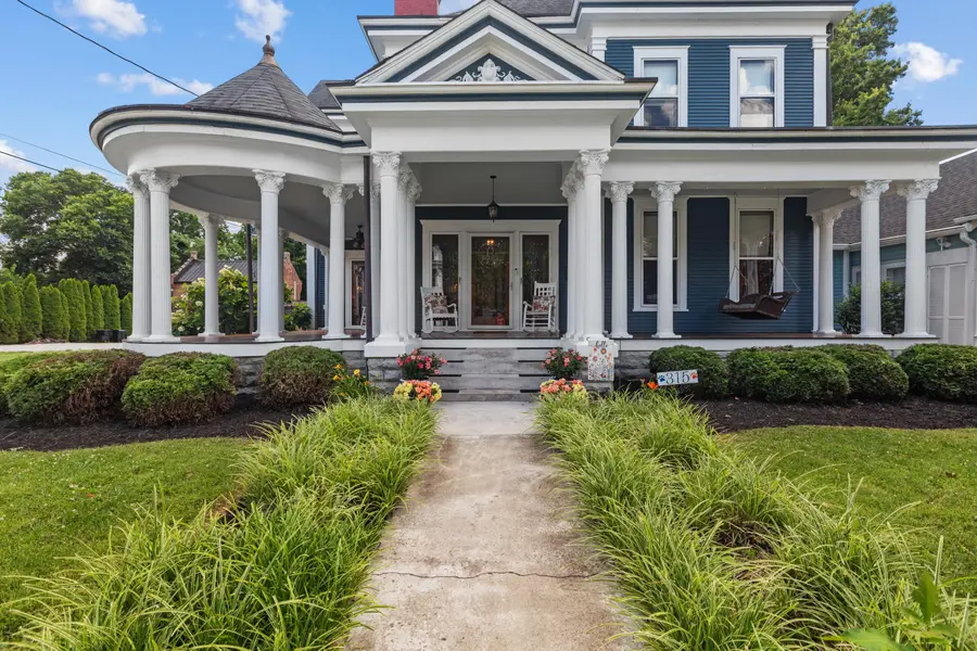 315 W 3rd Street, Frankfort, KY 40601 - #3