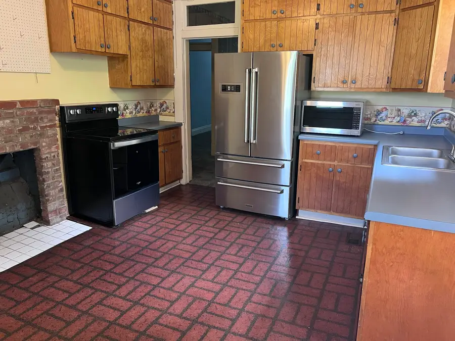 607 N Jefferson Street, Princeton, KY 42445 - #3