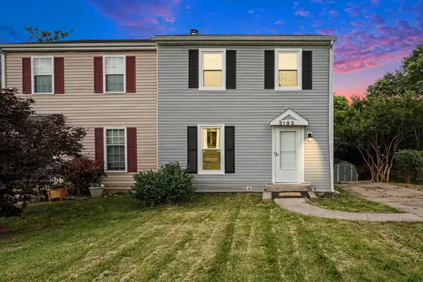 3195 Aqueduct Drive, Lexington, KY 40517