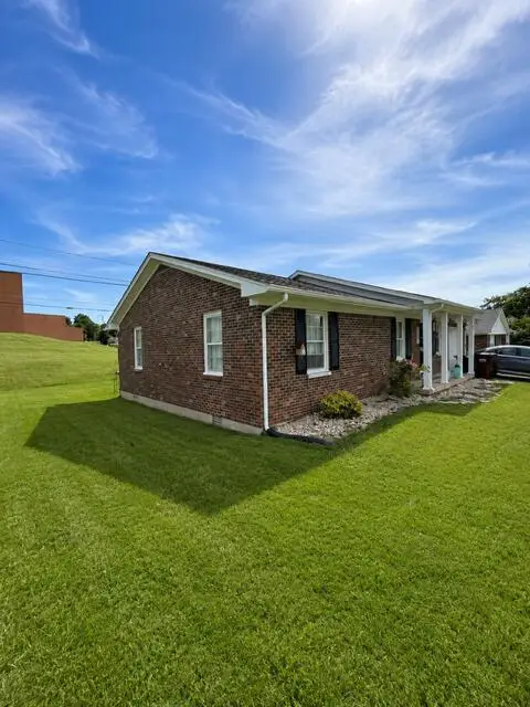 106 Pin Oak Drive, Lancaster, KY 40444 - #2