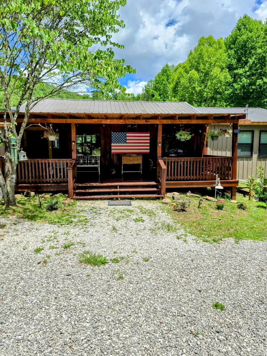377 Gravy Branch Road, Artemus, KY 40903 - #2
