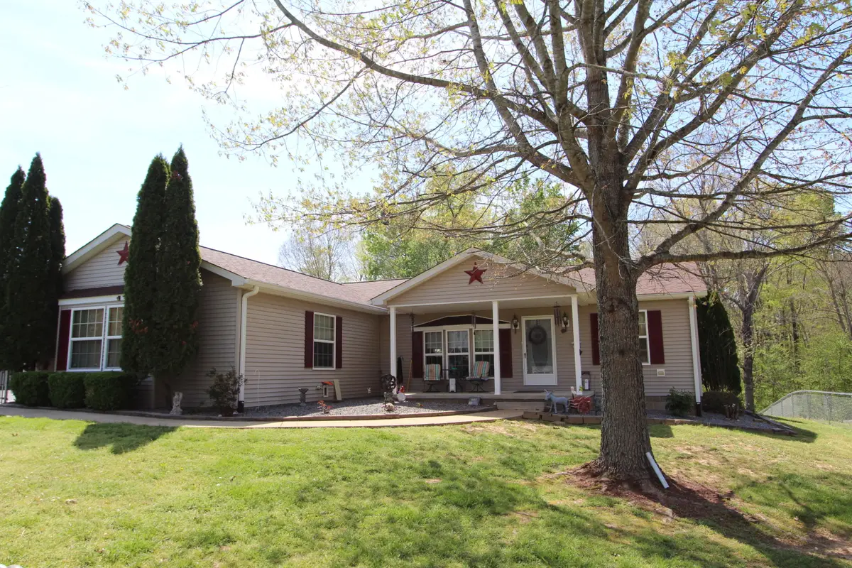35 Saratoga Heights Road, Eddyville, KY 42038 - #1