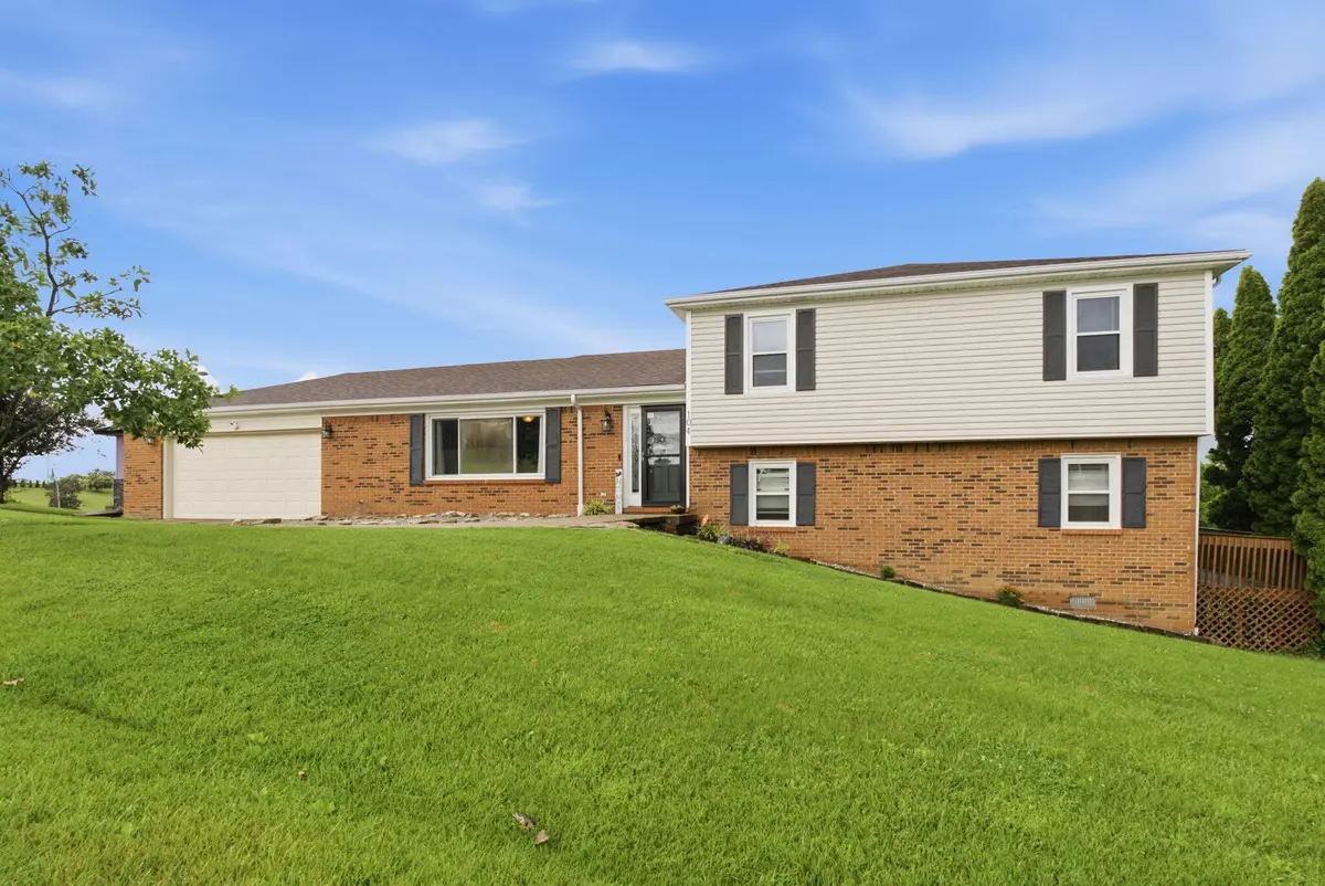 104 Deer Creek Drive, Richmond, KY 40475 - #1