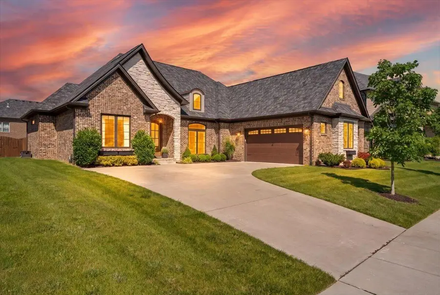1669 Villa Medici Pass, Lexington, KY 40509 - #2