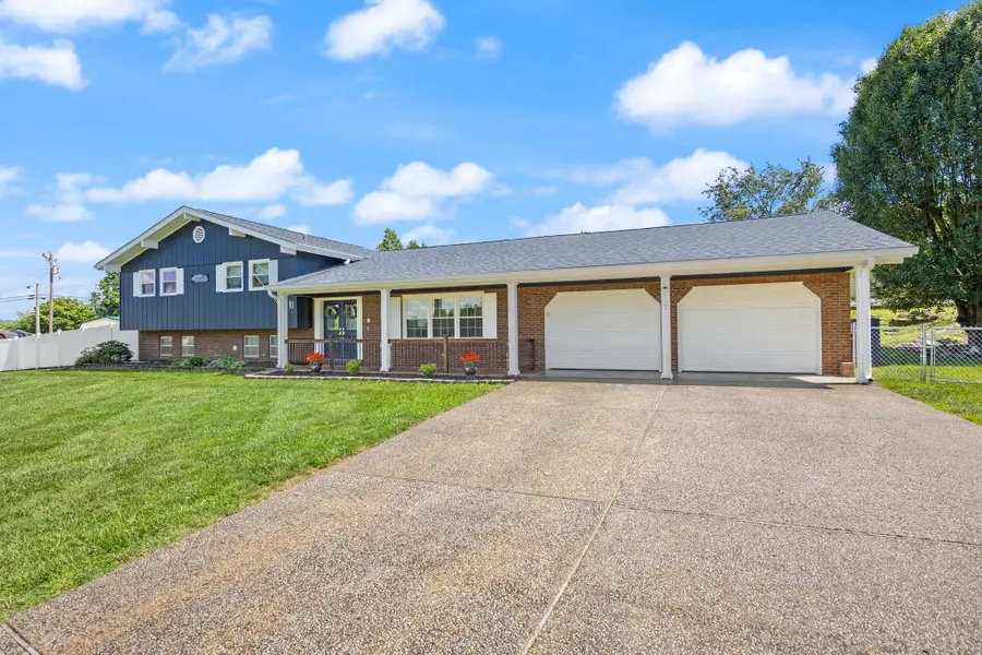 237 Hickory Avenue, Somerset, KY 42503 - #2