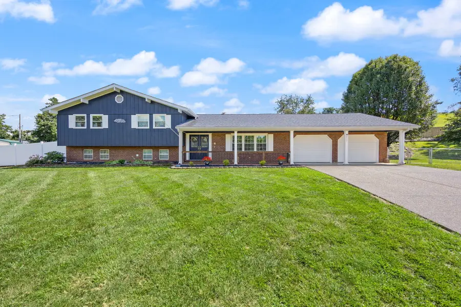 237 Hickory Avenue, Somerset, KY 42503 - #3
