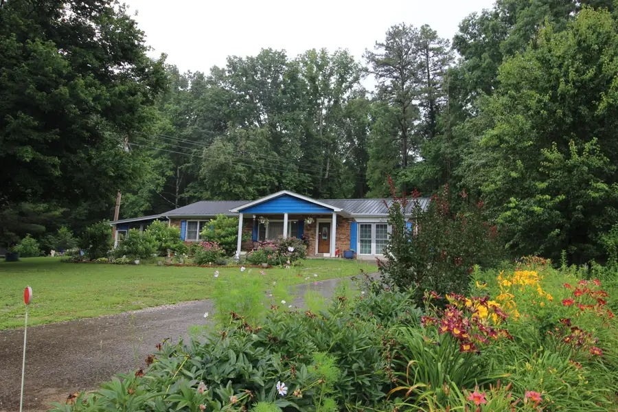 4590 Kentucky 90, Parkers Lake, KY 42634 - #2
