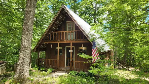 100 Cowboy Lane, Wellington, KY 40387