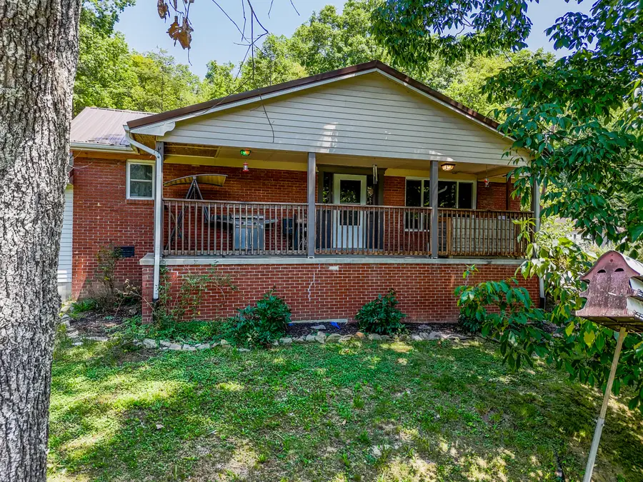 1845 Spaws Creek, West Liberty, KY 41472 - #3