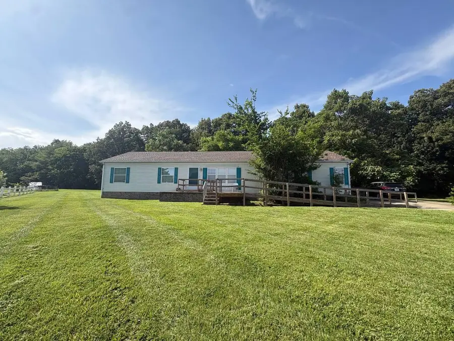 115 Lake Court Court, Kevil, KY 42053 - #2