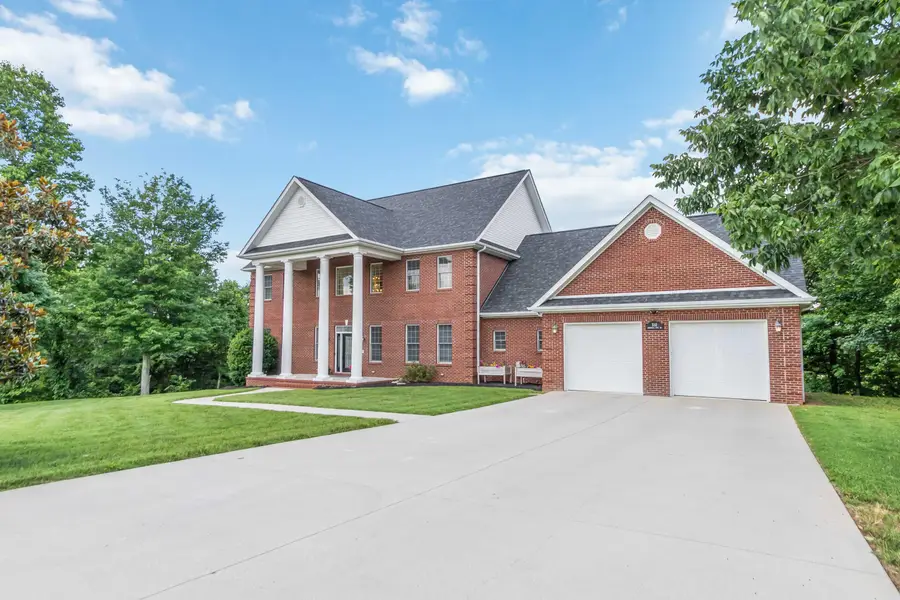 510 Green Hill Estates Road, Monticello, KY 42633 - #2