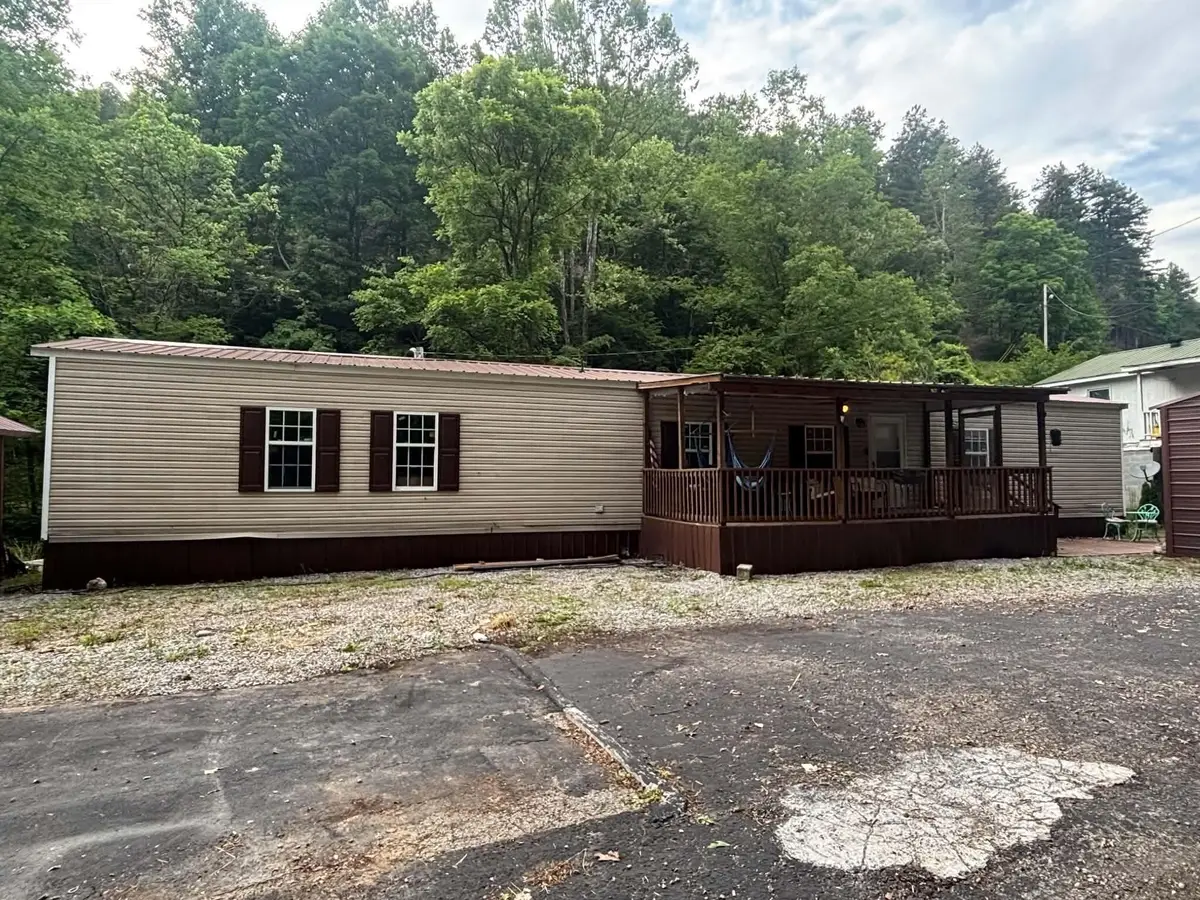 4801 Kentucky 550, Hindman, KY 41822 - #1