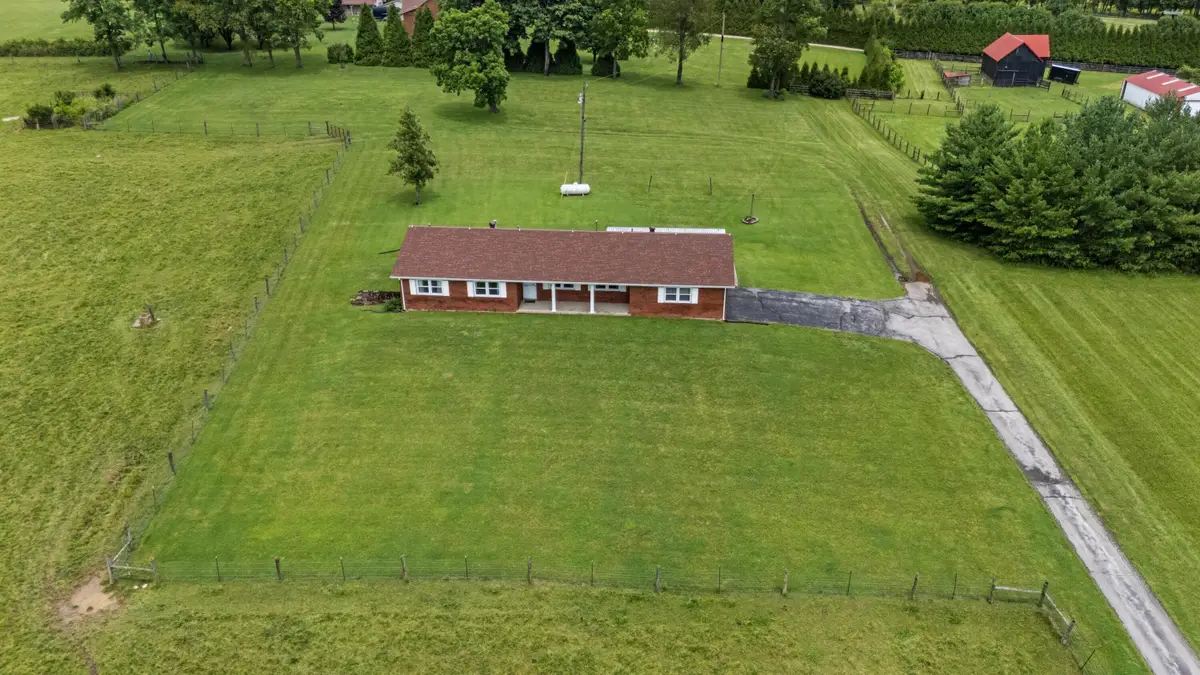 1055 Graves Road, Stamping Ground, KY 40379 - #1