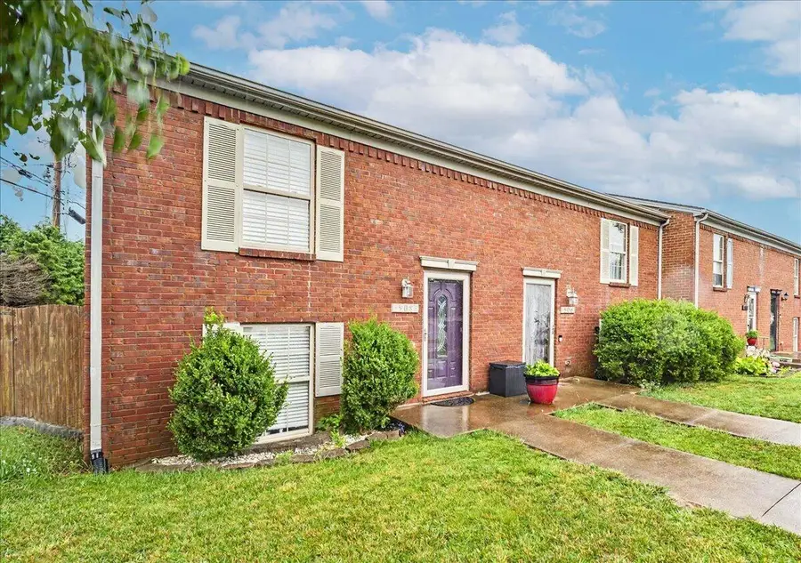 508 Platt Drive, Nicholasville, KY 40356 - #2