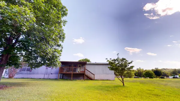 221 Silverhawk Rd Road, Olive Hill, KY 41164