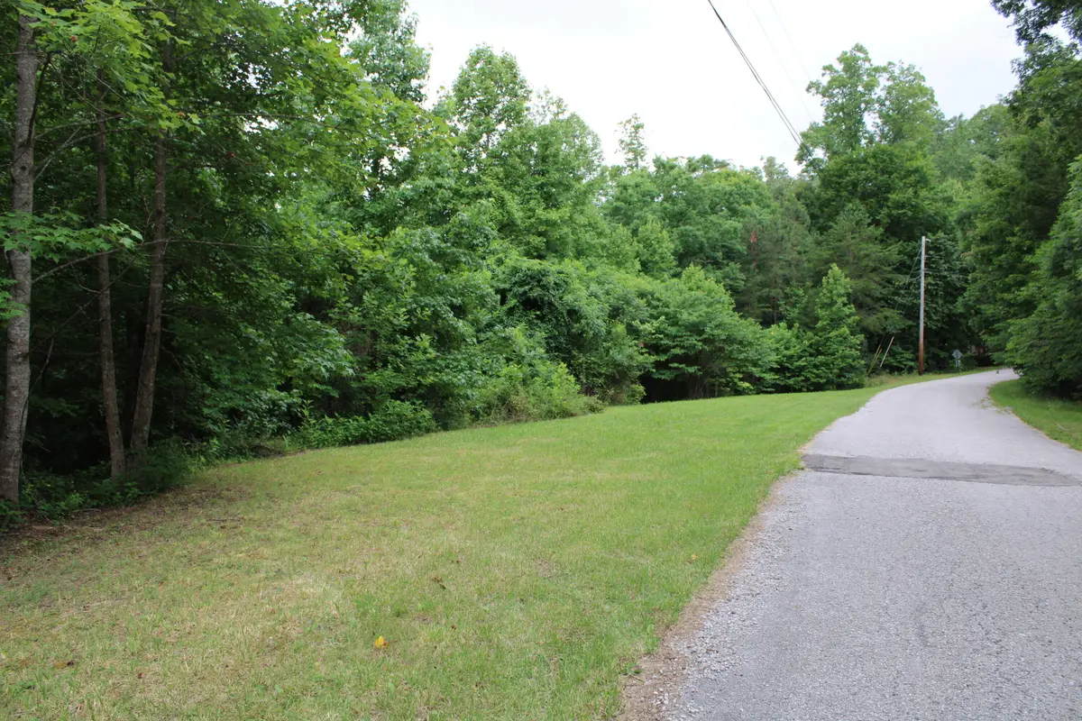 1111 Hollis Road, London, KY 40741 - #1
